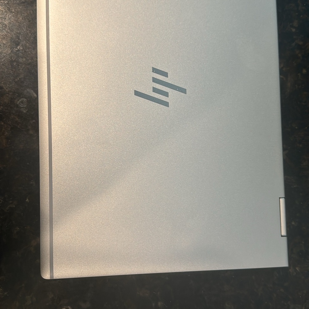 HP Silver Laptop